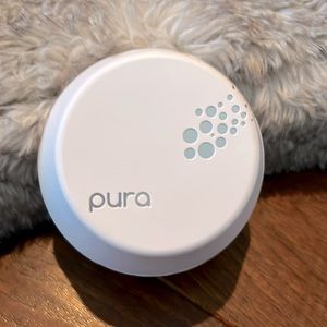 Pura Air scent diffuser.